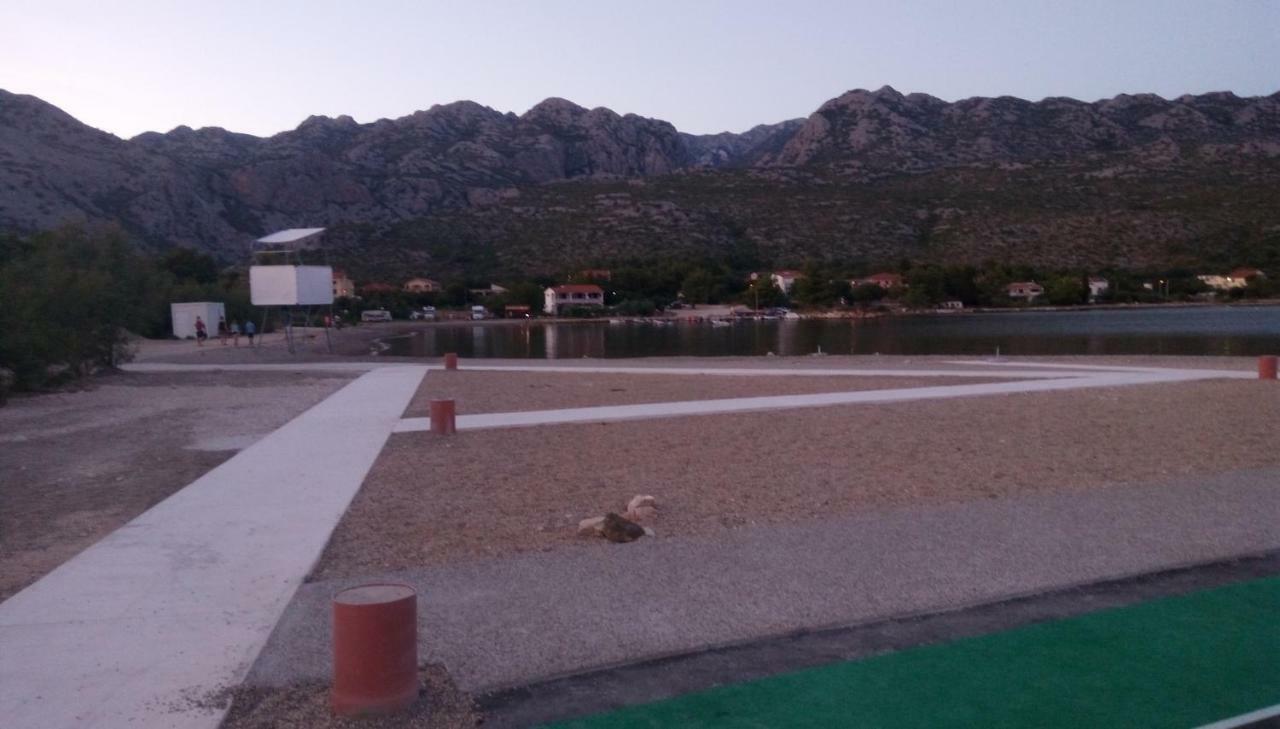 Apartmani Spomenka Seline Exterior foto
