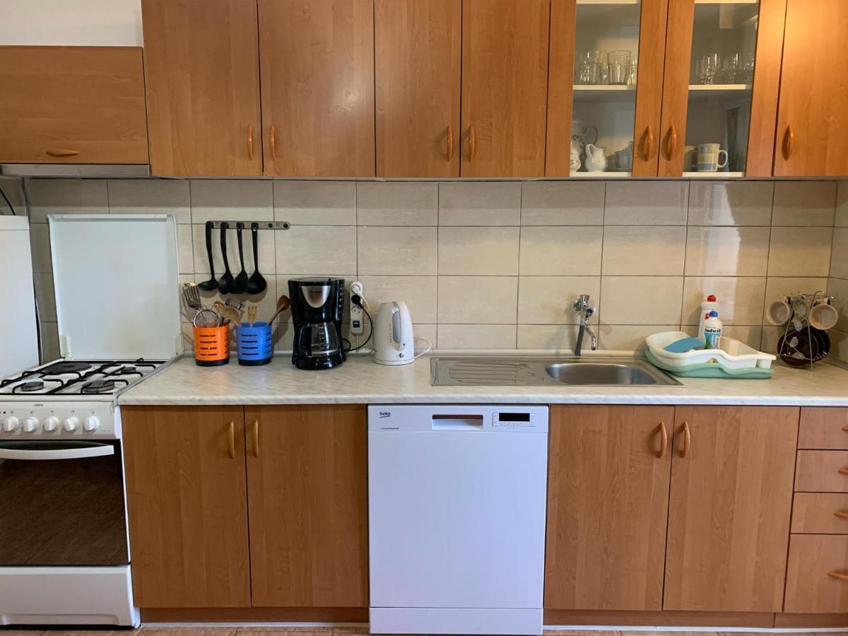 Apartmani Spomenka Seline Exterior foto